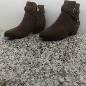 Women's Winter Size 6 Boots
